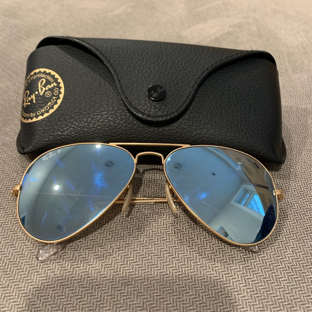 Polarized Ray-Ban Mirrored Aviators